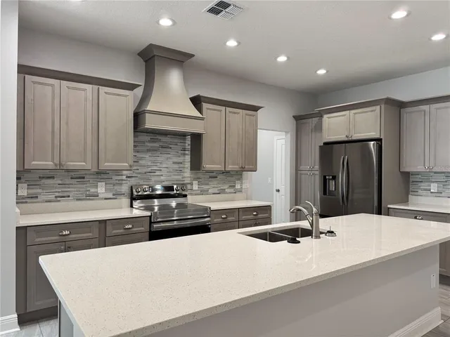 $459,000 | 37533 Teri Court, Dade City, FL 33525