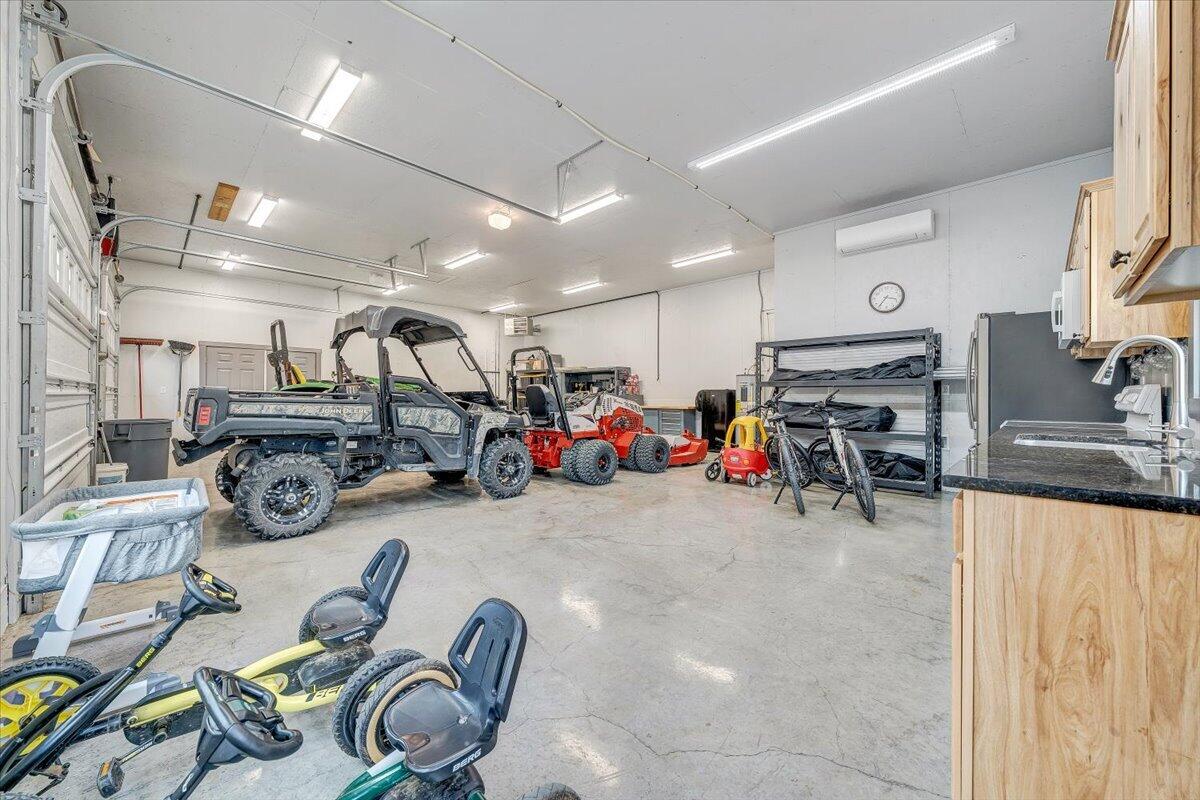 363 Farmington Road Hardy, VA 24101 - Photo 51 of 73 60-MIB01137
