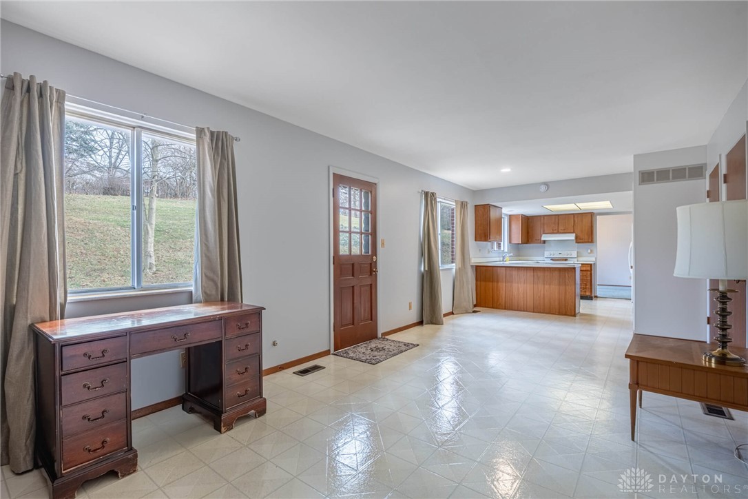 844 Cascade Drive Riverside, OH 45431 - Photo 12 of 28