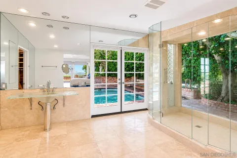 $3,495,000 | 2326 Rue Adriane, La Jolla, CA 92037