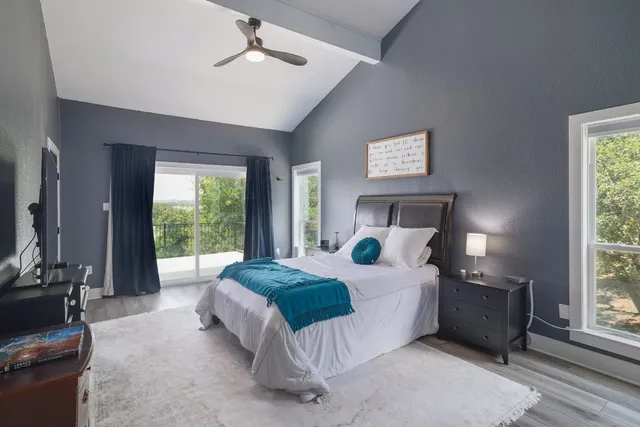 $1,595,000 | 7206 Comanche Trail, Austin, TX 78732