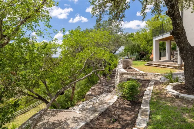 $1,595,000 | 7206 Comanche Trail, Austin, TX 78732