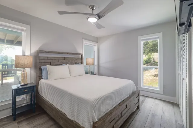 $1,595,000 | 7206 Comanche Trail, Austin, TX 78732