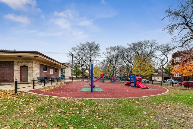 $235,000 | 7321 North Paulina Street, Unit 2, Chicago, IL 60626