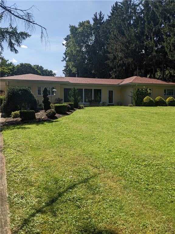 235 Oakville Road Beaver Falls, PA 15010 - Photo 2 of 25 Gallery Image 2