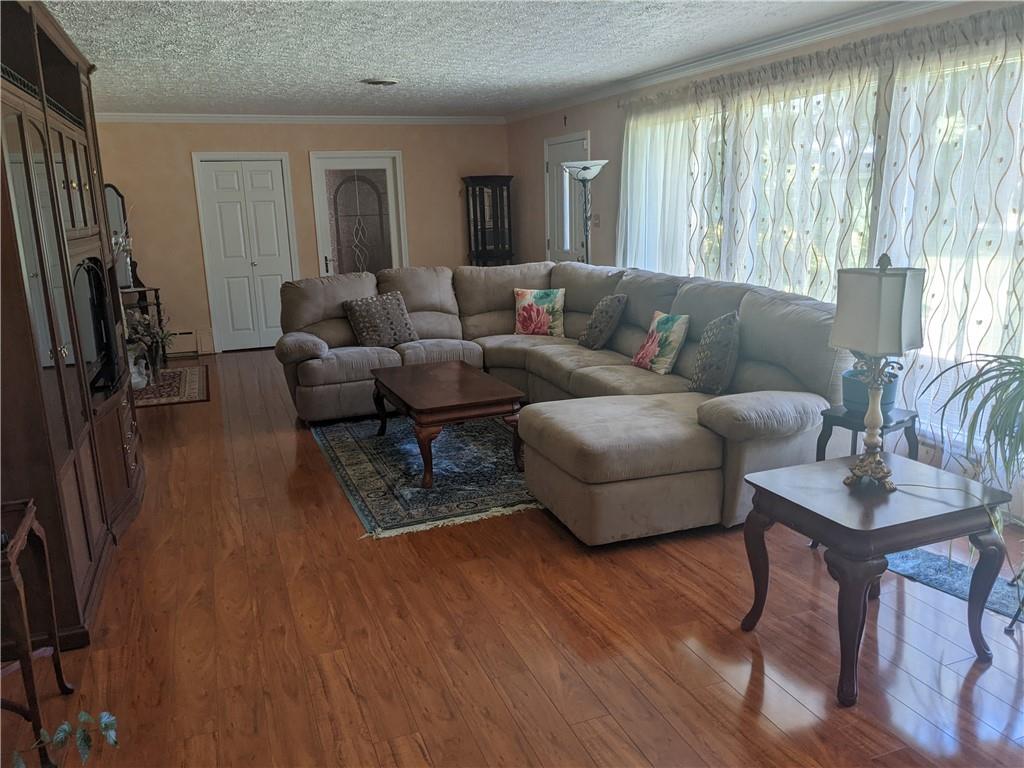 235 Oakville Road Beaver Falls, PA 15010 - Photo 6 of 25 Gallery Image 6