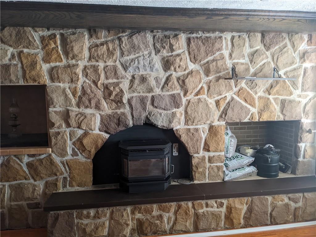 235 Oakville Road Beaver Falls, PA 15010 - Photo 8 of 25 Gallery Image 8