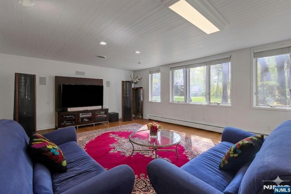 78 Apple Ridge Road Woodcliff Lake, NJ 07677 - Photo 19 of 38