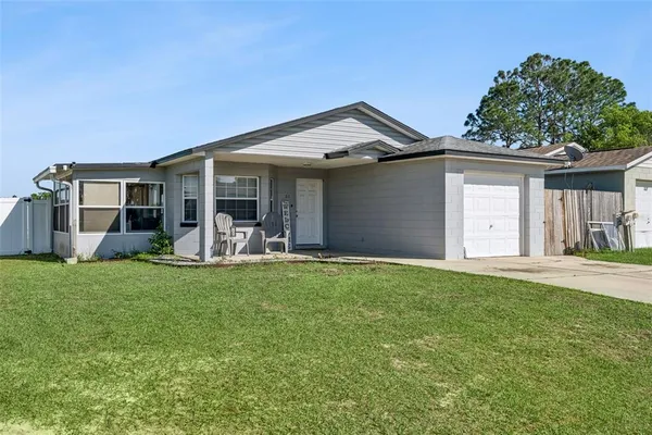 $250,000 | 23 Cayman Circle, Umatilla, FL 32784
