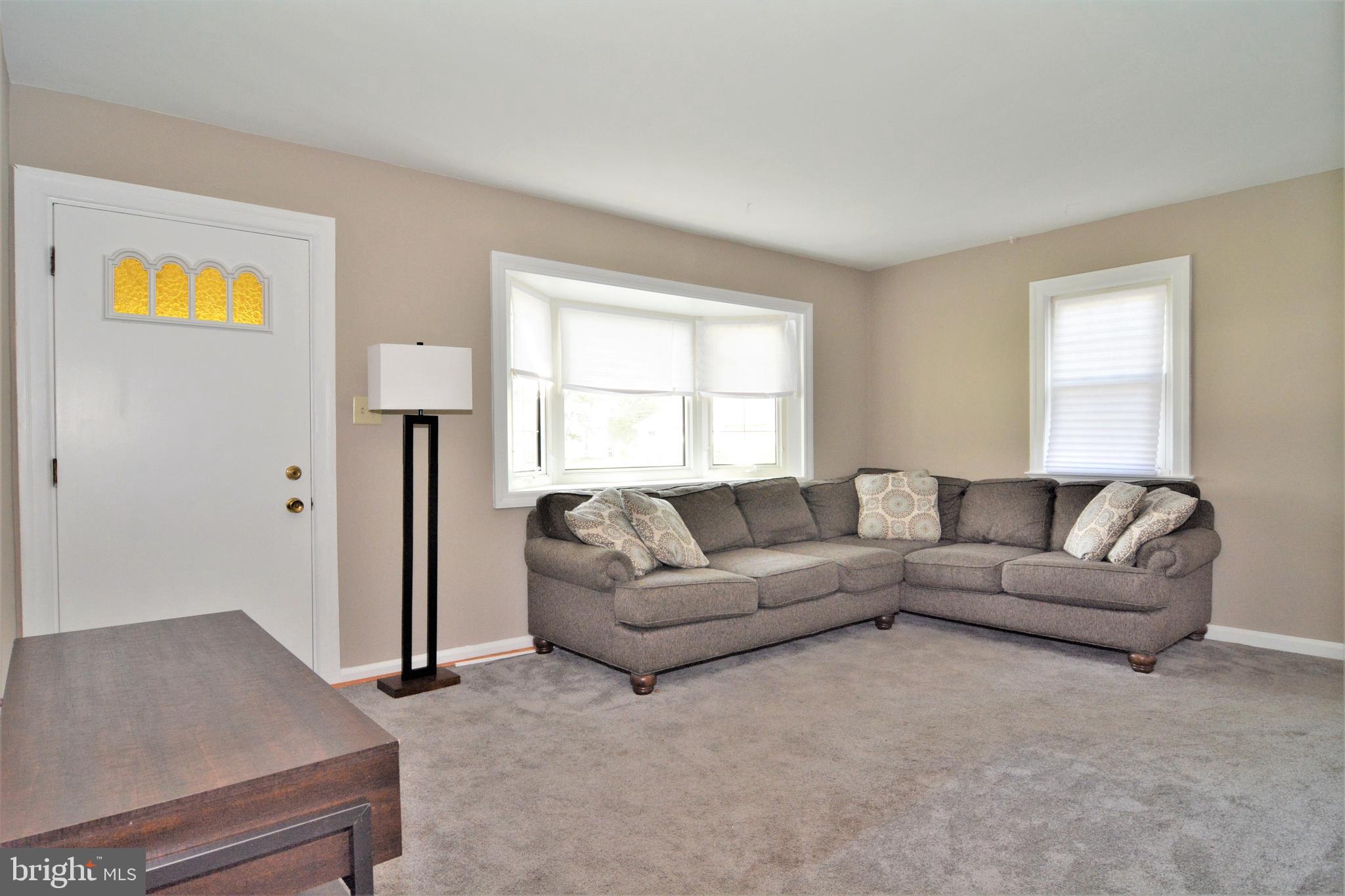 323 Franklin Road Glassboro, NJ 08028 - Photo 3 of 11