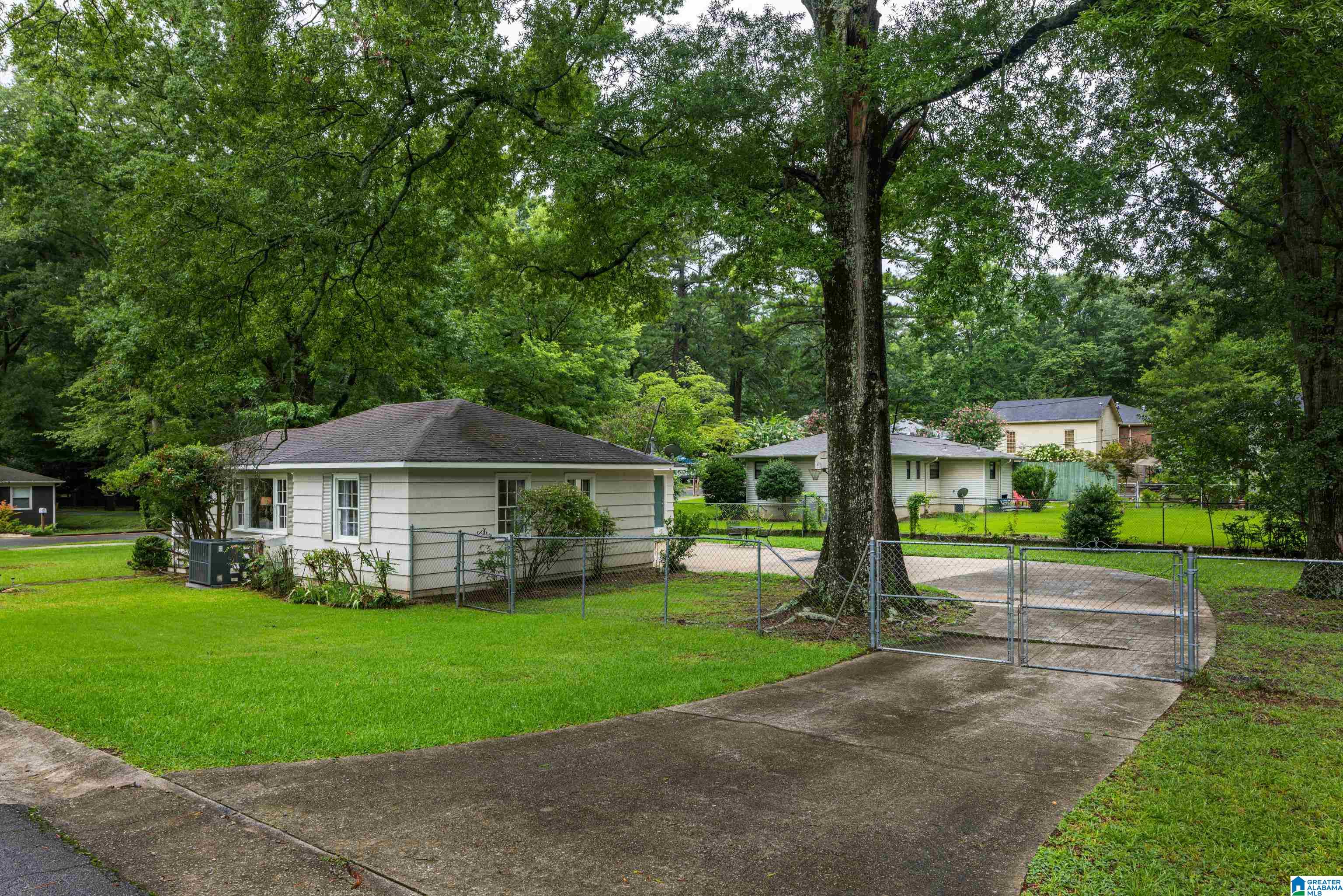 1420 Monticello Road Birmingham, AL 35210 - Photo 35 of 40