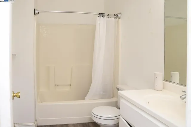 $399,000 | 4295 North Archie Avenue, Fresno, CA 93726