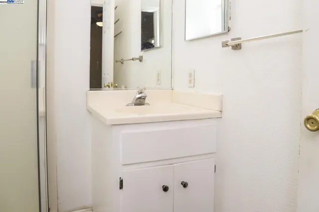 $399,000 | 4295 North Archie Avenue, Fresno, CA 93726