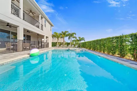 $1,350,000 | 308 Southfield Street, Kissimmee, FL 34747