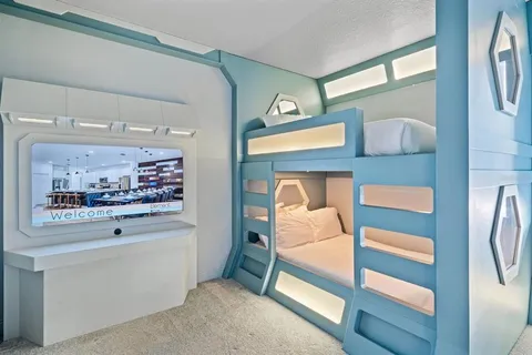 $1,350,000 | 308 Southfield Street, Kissimmee, FL 34747