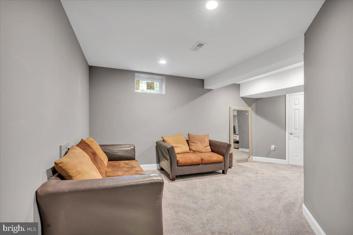 30 Cross Hill Road Sicklerville, NJ 08081 - Photo 22 of 24 Gallery Image 22
