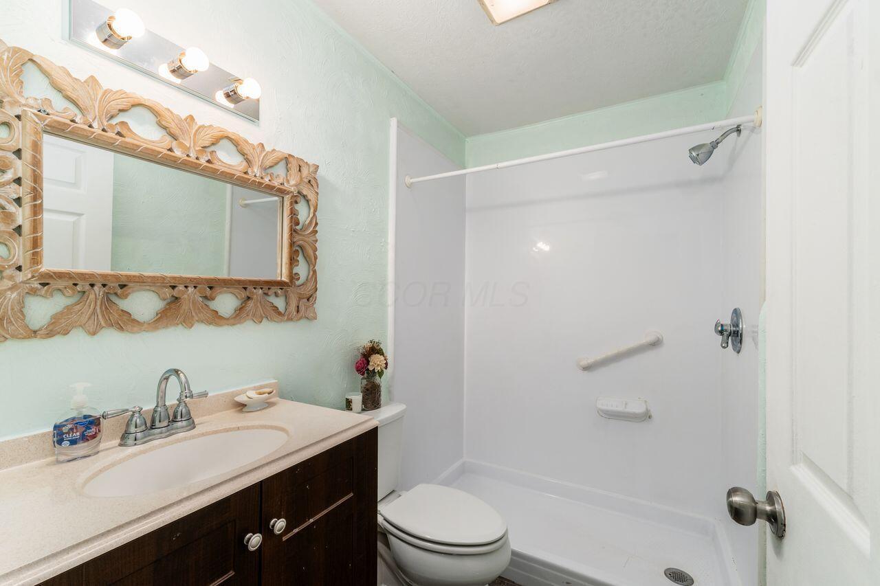 5185 Rutledge Drive South Columbus, OH 43232 - Photo 16 of 37 016_r_S_Columbus_OH_43232_USA