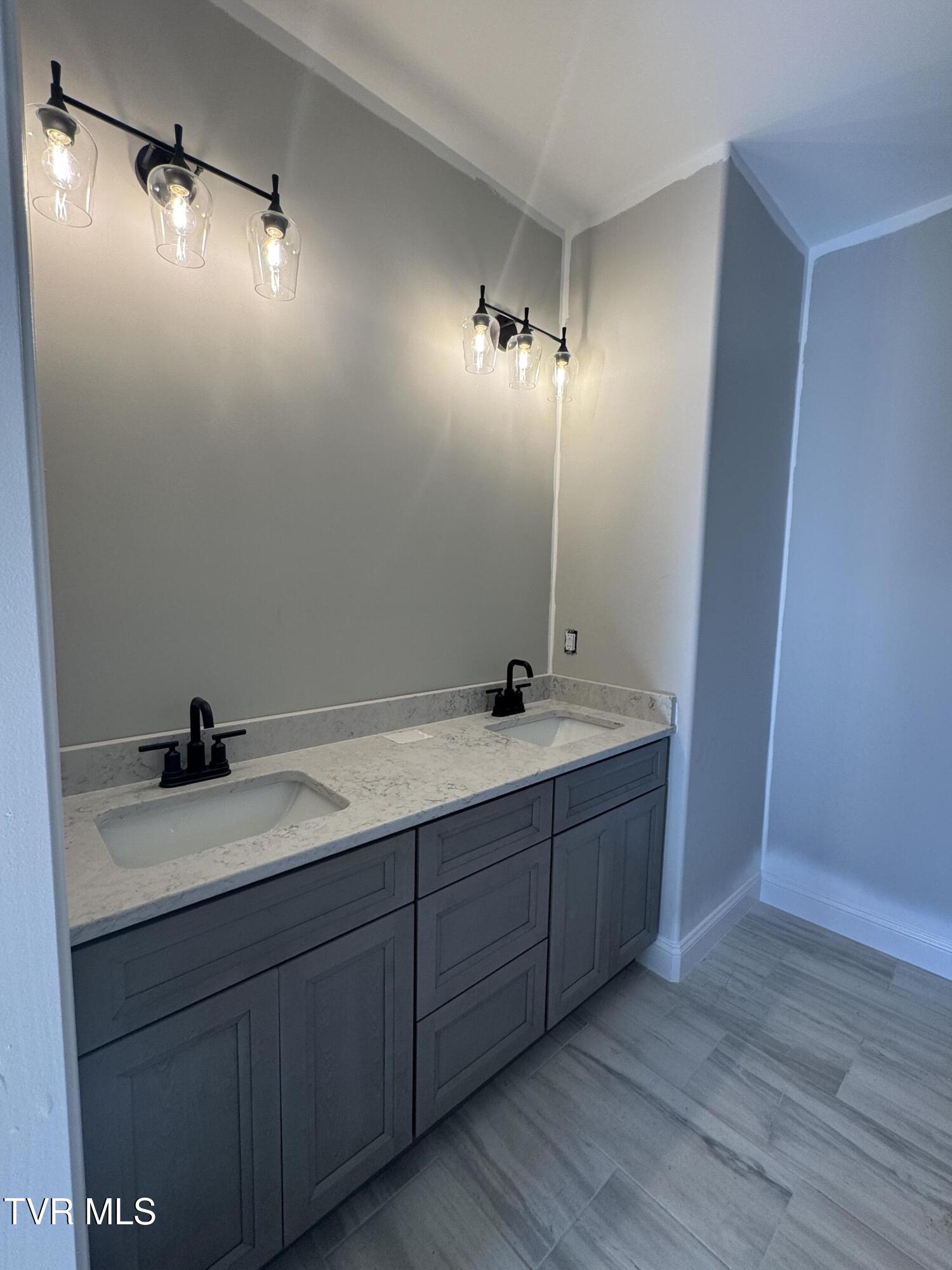 240 Ruby Rose Ridge Jonesborough, TN 37659 - Photo 6 of 18 primary bathroom