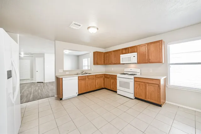 $1,850 | 4915 Winding View Lane, Humble, TX 77346