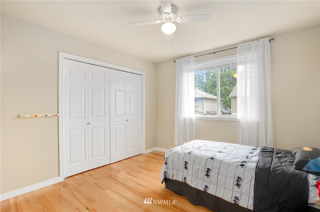 2120 Northeast 27th Street Renton, WA 98056 - Photo 22 of 25