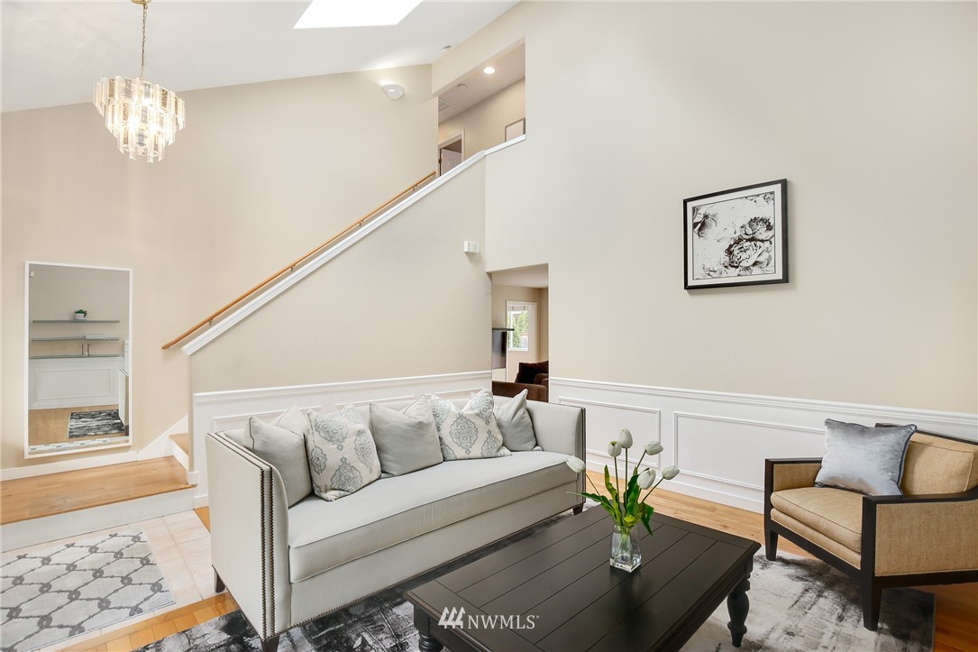 2120 Northeast 27th Street Renton, WA 98056 - Photo 5 of 25