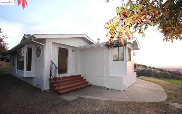 $318,900 | 9543 Coronado Drive, La Grange, CA 95329