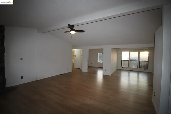 $318,900 | 9543 Coronado Drive, La Grange, CA 95329