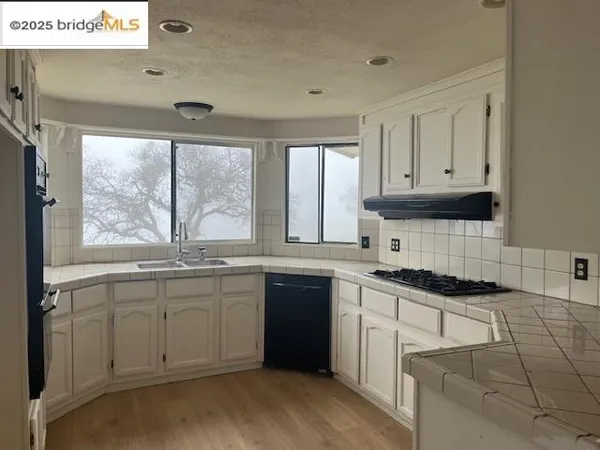 $318,900 | 9543 Coronado Drive, La Grange, CA 95329