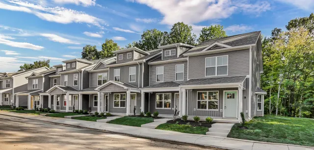 $215,900 | 149 Quarry Point Drive, Clarksville, TN 37043