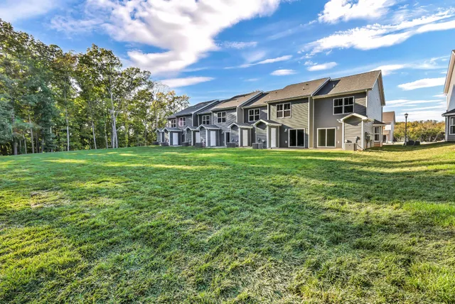 $215,900 | 149 Quarry Point Drive, Clarksville, TN 37043