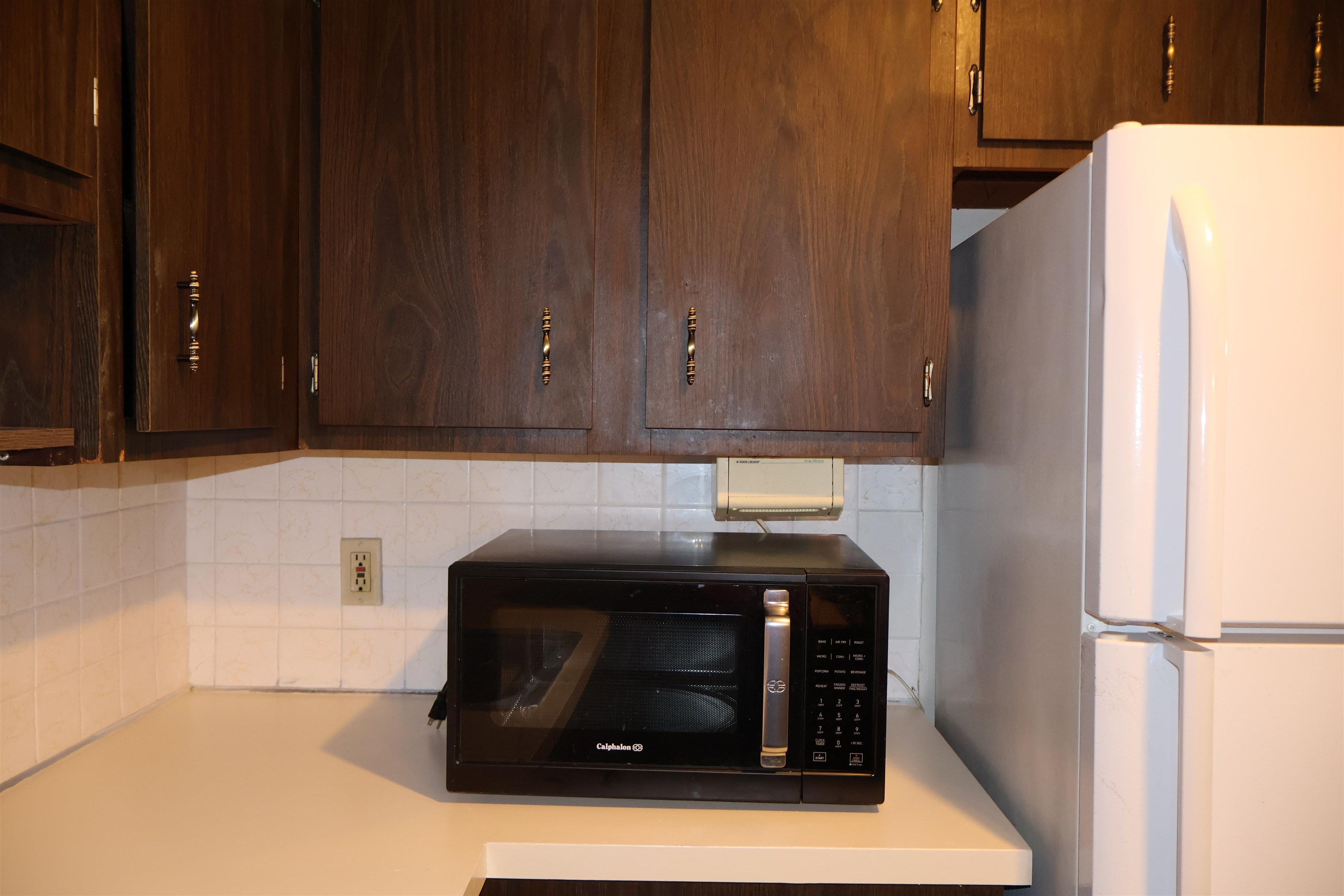 124 Mammoth Road, Unit 203 Hooksett, NH 03106 - Photo 6 of 21
