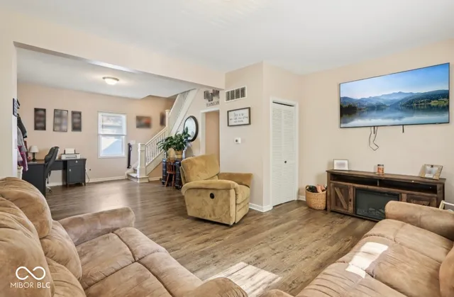 $375,000 | 5870 North 500 East, Lebanon, IN 46052