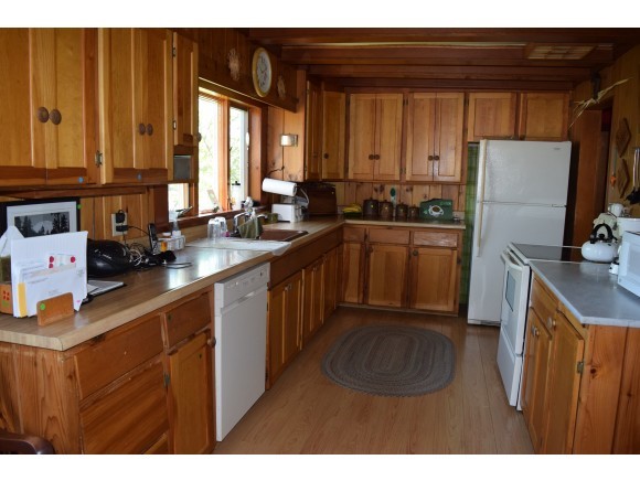 851 Lancaster Road Lunenburg, VT 05906 - Photo 2 of 33