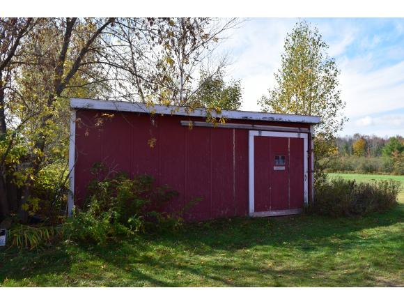 851 Lancaster Road Lunenburg, VT 05906 - Photo 20 of 33