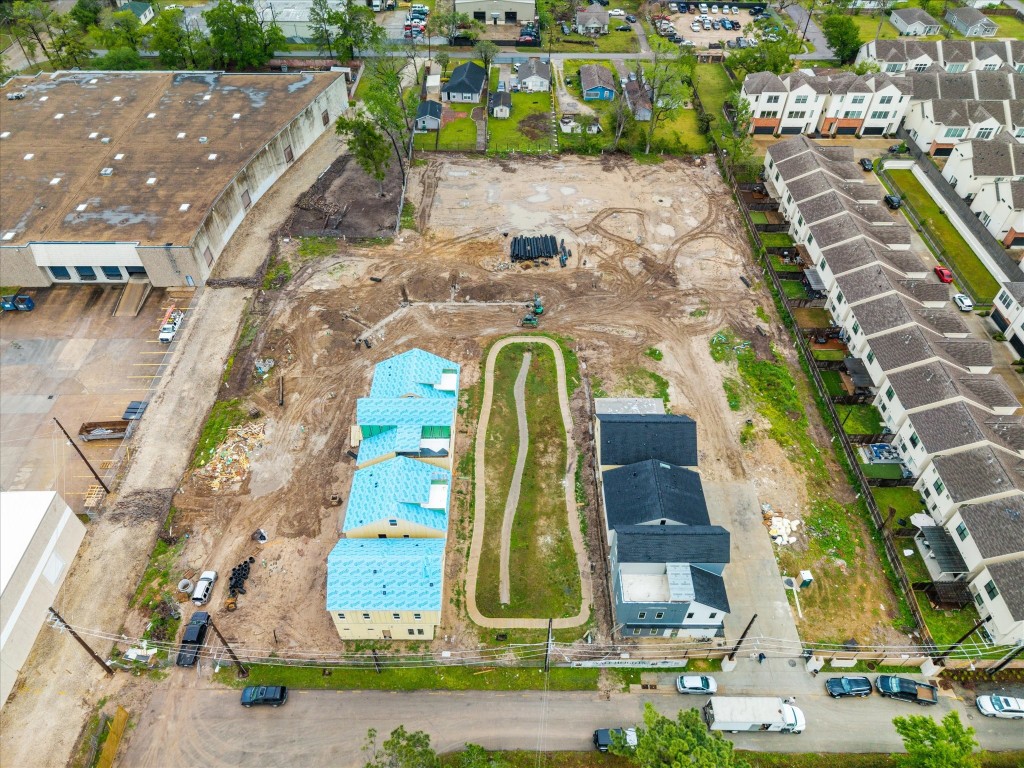 3903 Yale Street Houston, TX 77018 - Photo 14 of 45
