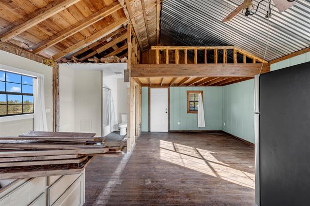 8164 Ranch Road 261 Buchanan Dam, TX 78609 - Photo 18 of 20 a front view of a house with a yard
