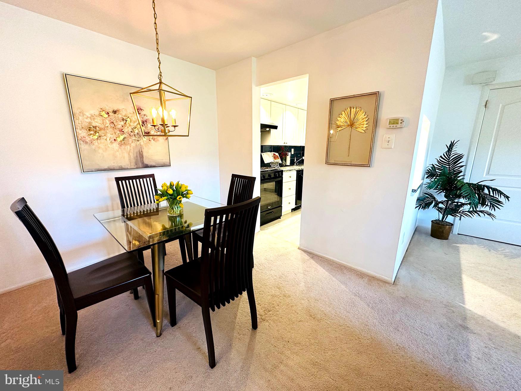 367 Old Forge Crossing Devon, PA 19333 - Photo 6 of 19