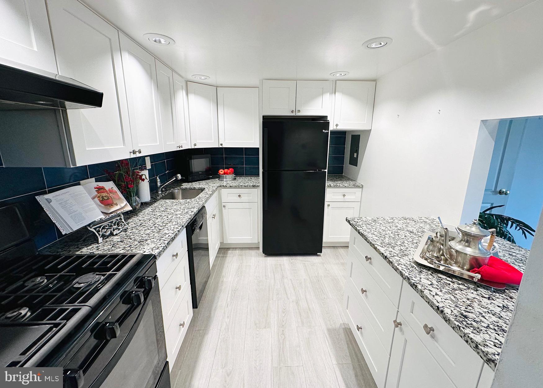 367 Old Forge Crossing Devon, PA 19333 - Photo 9 of 19