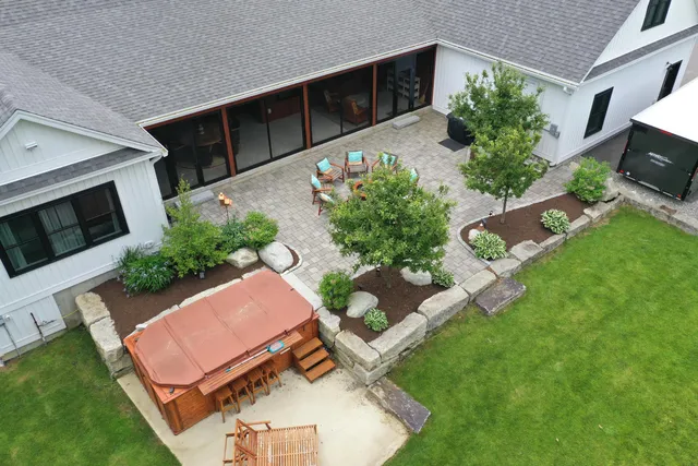 $1,349,900 | 1366 Essex Street, Bangor, ME 04401