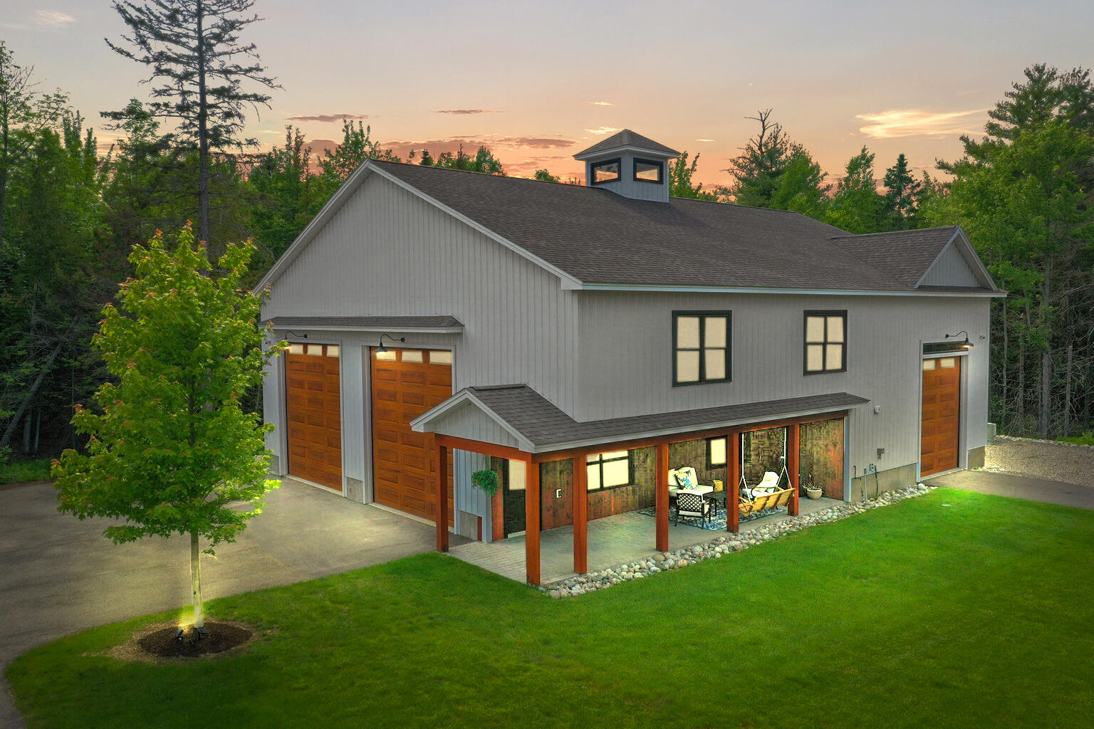 1366 Essex Street Bangor, ME 04401 - Photo 7 of 107 20251014203851054686000000-o