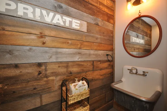 $1,349,900 | 1366 Essex Street, Bangor, ME 04401