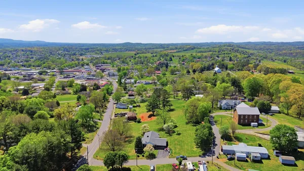 $324,900 | 1605 College Street, White Pine, TN 37890