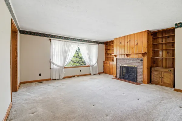 $324,900 | 1605 College Street, White Pine, TN 37890