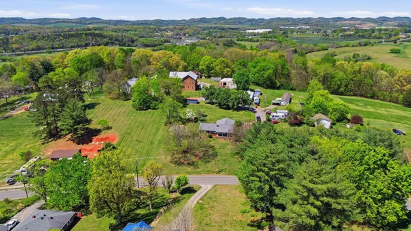 $324,900 | 1605 College Street, White Pine, TN 37890