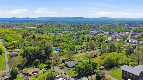 $324,900 | 1605 College Street, White Pine, TN 37890