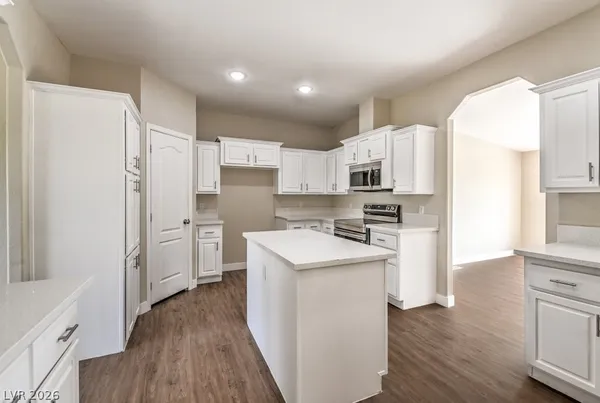 $399,900 | 471 Megan Avenue, Pahrump, NV 89060