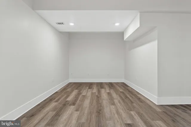 $1,700,000 | 35080 McKnight Court, Round Hill, VA 20141