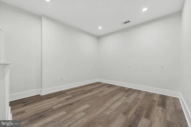 $1,700,000 | 35080 McKnight Court, Round Hill, VA 20141