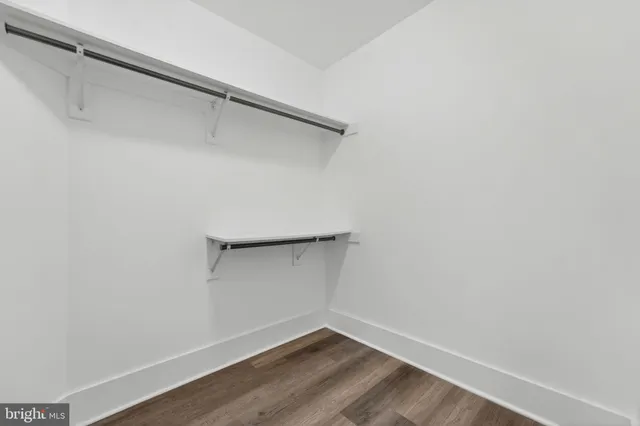 $1,700,000 | 35080 McKnight Court, Round Hill, VA 20141