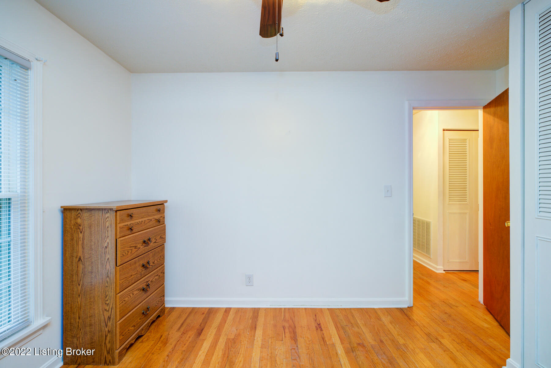 8821 Moody Road Louisville, KY 40219 - Photo 15 of 28 GSP-8821_Moody_Ln-13